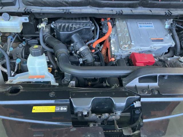 セレナ ｅパワーハイウェイスターＶ　新品タイヤ／保証書／純正　１０インチ　メモリーナビ／フリップダウンモニター　純正　１１インチ／インテリジェントルームミラー／エマージェンシーブレーキ／両側電動スライドドア／シートヒーター　前席　ＥＴＣ（37枚目）