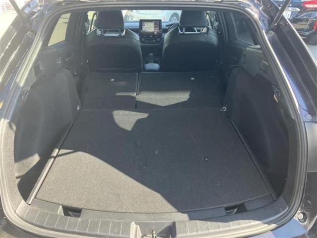 カローラツーリング ハイブリッドダブルバイビー　新品タイヤ／保証書／ディスプレイオーディオ＋ナビ９インチ／トヨタセーフティセンス／車線逸脱防止支援システム／シート　ハーフレザー／ヘッドランプ　ＬＥＤ／ＥＴＣ／ＥＢＤ付ＡＢＳ　衝突被害軽減システム（7枚目）