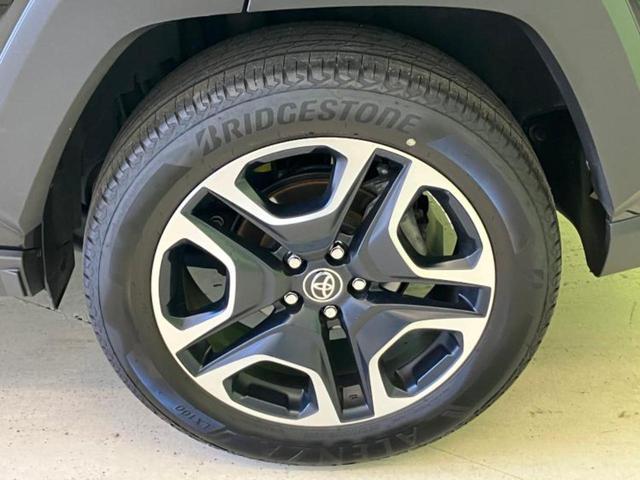 RAV4 4WDアドベンチャー 保証書/純正 9インチ SDナビ/デジタルインナーミラー/衝突安全装置/シートヒーター 前席/車線逸脱防止支援システム/シート フルレザー/ヘッドランプ LED/Bluetooth接続/ETC 4WD(43枚目)