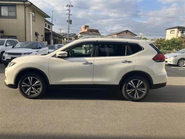 エクストレイル ２０Ｘ　保証書／純正　ＳＤナビ／インテリジェントルームミラー／エマージェンシーブレーキ／アラウンドビューモニター／車線逸脱防止支援システム／シート　合皮／電動バックドア／ヘッドランプ　ＬＥＤ　全周囲カメラ（2枚目）