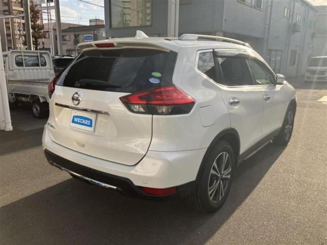 エクストレイル ２０Ｘ　保証書／純正　ＳＤナビ／インテリジェントルームミラー／エマージェンシーブレーキ／アラウンドビューモニター／車線逸脱防止支援システム／シート　合皮／電動バックドア／ヘッドランプ　ＬＥＤ　全周囲カメラ（3枚目）