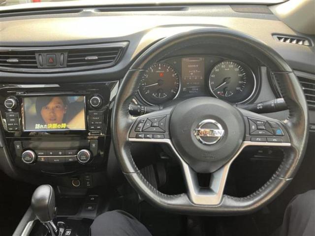 エクストレイル ２０Ｘ　保証書／純正　ＳＤナビ／インテリジェントルームミラー／エマージェンシーブレーキ／アラウンドビューモニター／車線逸脱防止支援システム／シート　合皮／電動バックドア／ヘッドランプ　ＬＥＤ　全周囲カメラ（9枚目）