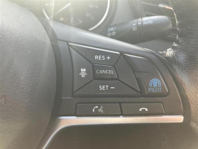 エクストレイル ２０Ｘ　保証書／純正　ＳＤナビ／インテリジェントルームミラー／エマージェンシーブレーキ／アラウンドビューモニター／車線逸脱防止支援システム／シート　合皮／電動バックドア／ヘッドランプ　ＬＥＤ　全周囲カメラ（13枚目）