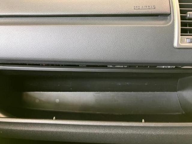 ハイエースワゴン GL 保証書/純正 SDナビ/フリップダウンモニター 純正 12.8インチ/衝突安全装置/電動スライドドア/車線逸脱防止支援システム/シート 合皮/ドライブレコーダー 社外/ヘッドランプ HID 禁煙車(22枚目)