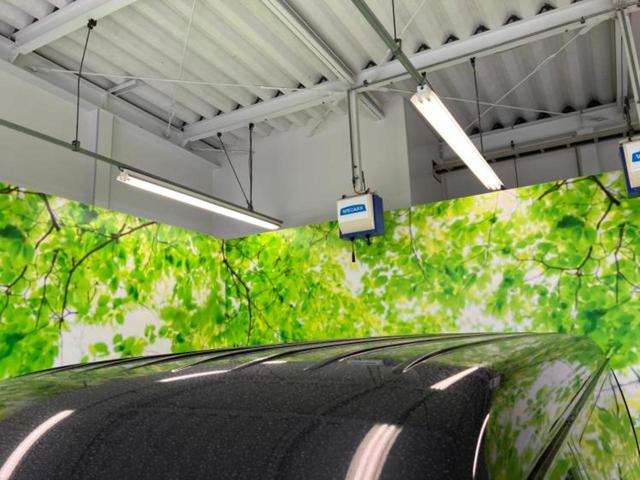 ハイエースワゴン GL 保証書/純正 SDナビ/フリップダウンモニター 純正 12.8インチ/衝突安全装置/電動スライドドア/車線逸脱防止支援システム/シート 合皮/ドライブレコーダー 社外/ヘッドランプ HID 禁煙車(38枚目)