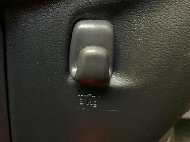 ｅＫワゴン Ｍ　新品タイヤ／保証書／社外　ＳＤナビ／衝突安全装置／シートヒーター　前席／車線逸脱防止支援システム／ＥＴＣ／ＥＢＤ付ＡＢＳ／横滑り防止装置／アイドリングストップ／エアバッグ　サイド／パワーウインドウ（12枚目）