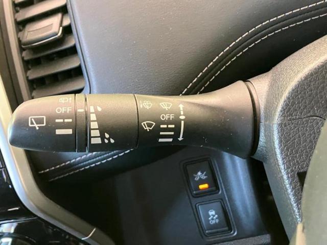 セレナ ハイウェイスターＶセレクション　新品タイヤ／保証書／純正　９インチ　ＳＤナビ／後席モニター　純正　９インチ／インテリジェントルームミラー／衝突安全装置／両側電動スライドドア／アラウンドビューモニター／車線逸脱防止支援システム　ＥＴＣ（24枚目）