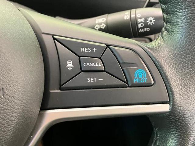 セレナ ハイウェイスターＶセレクション　新品タイヤ／保証書／純正　９インチ　ＳＤナビ／後席モニター　純正　９インチ／インテリジェントルームミラー／衝突安全装置／両側電動スライドドア／アラウンドビューモニター／車線逸脱防止支援システム　ＥＴＣ（27枚目）