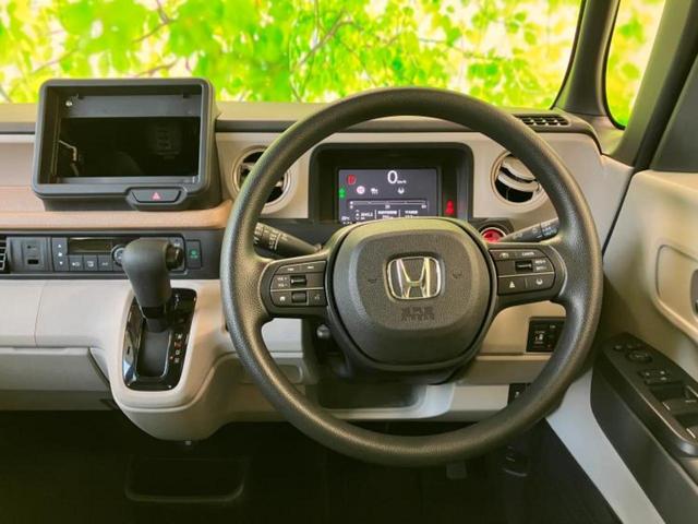 Ｎ－ＢＯＸ ヒョウジュン　ホンダセンシング／電動スライドドア／車線逸脱防止支援システム／ＡＢＳ／横滑り防止装置／アイドリングストップ／禁煙車／パワーウインドウ／エンジンスタートボタン／Ｈｏｎｄａスマートキー／オートエアコン（5枚目）