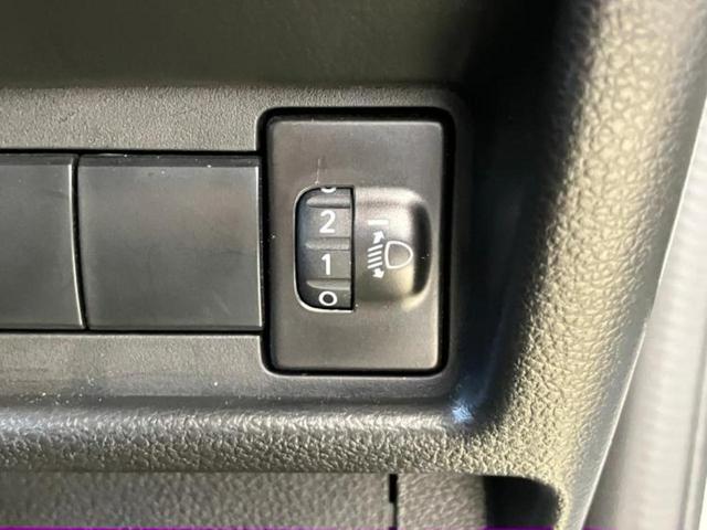 スペーシア ハイブリッドG ヘッドランプ LED/横滑り防止装置/禁煙車/エアバッグ 運転席/エアバッグ 助手席/パワーウインドウ/エンジンスタートボタン/オートエアコン/パワーステアリング/オートライト/ハイビームアシスト(23枚目)