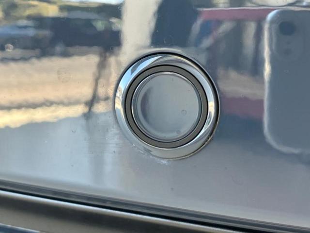 ヴォクシー ハイブリッドS-Z 保証書/ディスプレイオーディオ+ナビ10インチ/衝突安全装置/両側電動スライドドア/シートヒーター/車線逸脱防止支援システム/シート ハーフレザー/電動バックドア/オートステップ 衝突被害軽減システム(16枚目)