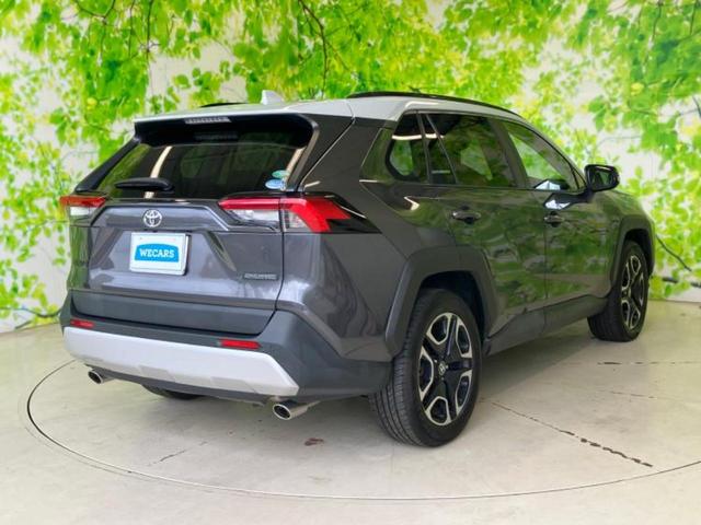 RAV4 4WDアドベンチャー 保証書/社外 9インチ SDナビ/衝突安全装置/車線逸脱防止支援システム/シート 合皮/ヘッドランプ LED/Bluetooth接続/ETC/EBD付ABS/横滑り防止装置/バックモニター 4WD(3枚目)