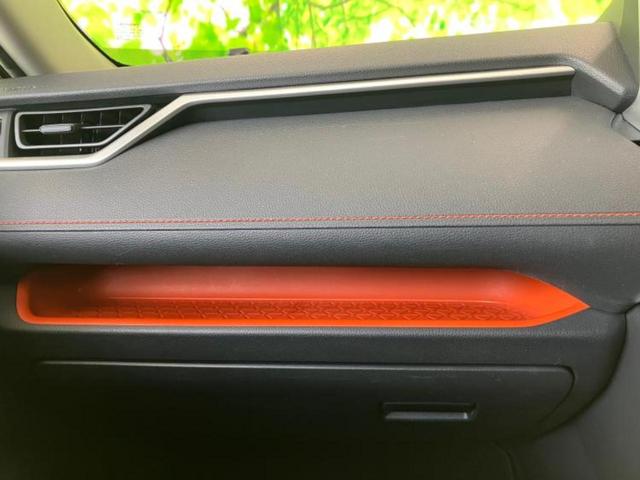 RAV4 4WDアドベンチャー 保証書/社外 9インチ SDナビ/衝突安全装置/車線逸脱防止支援システム/シート 合皮/ヘッドランプ LED/Bluetooth接続/ETC/EBD付ABS/横滑り防止装置/バックモニター 4WD(22枚目)