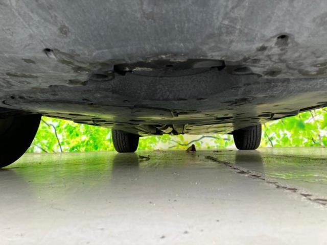 RAV4 4WDアドベンチャー 保証書/社外 9インチ SDナビ/衝突安全装置/車線逸脱防止支援システム/シート 合皮/ヘッドランプ LED/Bluetooth接続/ETC/EBD付ABS/横滑り防止装置/バックモニター 4WD(36枚目)