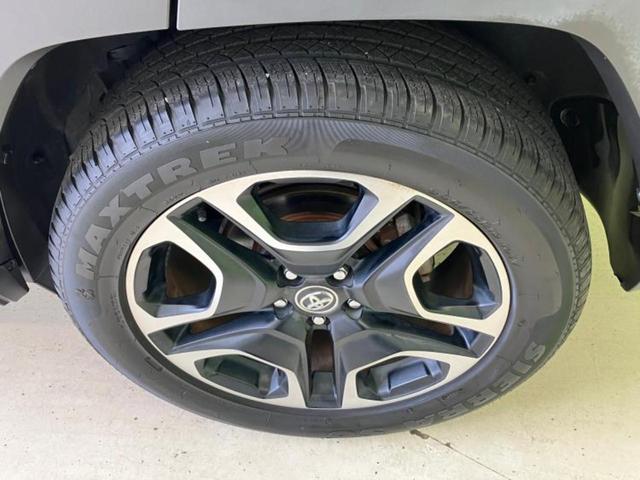 RAV4 4WDアドベンチャー 保証書/社外 9インチ SDナビ/衝突安全装置/車線逸脱防止支援システム/シート 合皮/ヘッドランプ LED/Bluetooth接続/ETC/EBD付ABS/横滑り防止装置/バックモニター 4WD(40枚目)