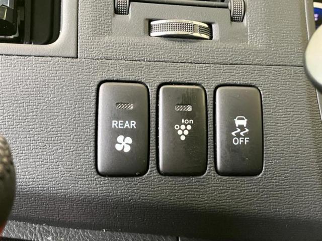 アイシス プラタナVセレクション 保証書/社外 SDナビ/フリップダウンモニター 社外 10.1インチ/電動スライドドア/ヘッドランプ HID/Bluetooth接続/ETC/EBD付ABS/バックモニター/フルセグTV バックカメラ(13枚目)