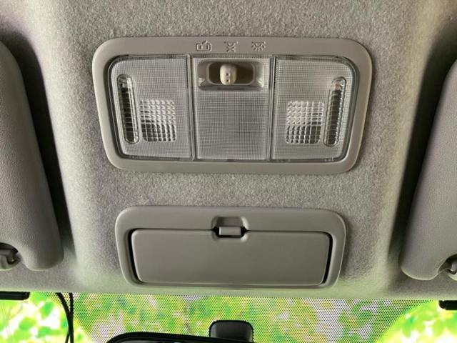 アイシス プラタナVセレクション 保証書/社外 SDナビ/フリップダウンモニター 社外 10.1インチ/電動スライドドア/ヘッドランプ HID/Bluetooth接続/ETC/EBD付ABS/バックモニター/フルセグTV バックカメラ(14枚目)