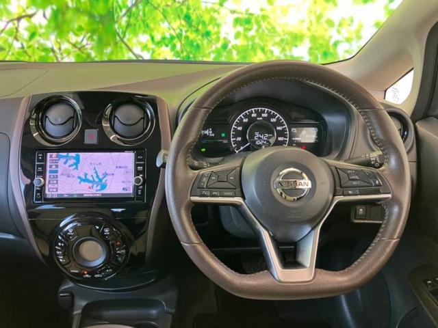 ノート eパワーメダリスト 保証書/純正 SDナビ/インテリジェントルームミラー/衝突安全装置/アラウンドビューモニター/車線逸脱防止支援システム/ドライブレコーダー 純正/ヘッドランプ LED/Bluetooth接続 禁煙車(5枚目)