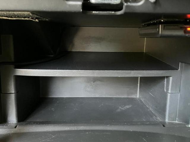 ノート eパワーメダリスト 保証書/純正 SDナビ/インテリジェントルームミラー/衝突安全装置/アラウンドビューモニター/車線逸脱防止支援システム/ドライブレコーダー 純正/ヘッドランプ LED/Bluetooth接続 禁煙車(20枚目)