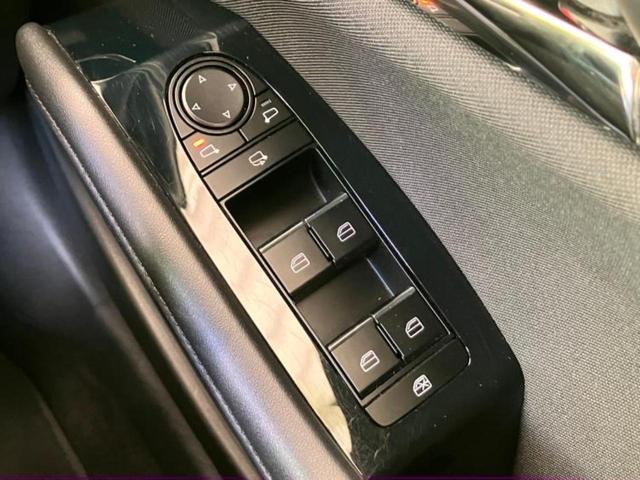 ＭＡＺＤＡ３ファストバック ２０Ｓプロアクティブツーリングセレクション　保証書／純正　ＳＤナビ／衝突安全装置／シートヒーター／３６０°ビューモニター／車線逸脱防止支援システム／ドライブレコーダー　純正／ヘッドランプ　ＬＥＤ／Ｂｌｕｅｔｏｏｔｈ接続／ＥＴＣ　禁煙車　ドラレコ（17枚目）