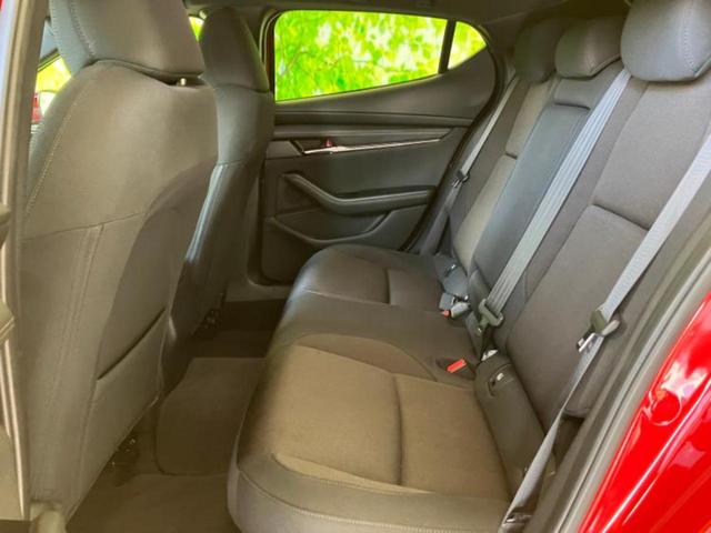 ＭＡＺＤＡ３ファストバック ２０Ｓプロアクティブツーリングセレクション　保証書／純正　ＳＤナビ／衝突安全装置／シートヒーター／３６０°ビューモニター／車線逸脱防止支援システム／ドライブレコーダー　純正／ヘッドランプ　ＬＥＤ／Ｂｌｕｅｔｏｏｔｈ接続／ＥＴＣ　禁煙車　ドラレコ（30枚目）