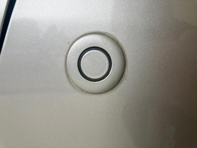 セレナ 20X VセレクションプラスセーフティHV 新品タイヤ/保証書/純正 SDナビ/衝突安全装置/両側電動スライドドア/アラウンドビューモニター/車線逸脱防止支援システム/ヘッドランプ LED/Bluetooth接続/ETC/EBD付ABS(16枚目)