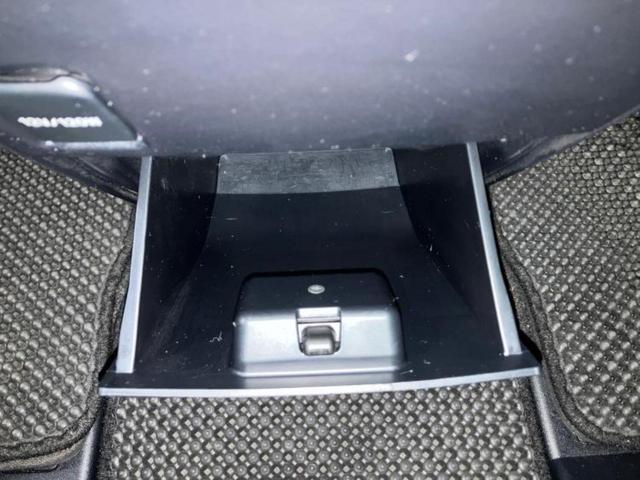 アルファード S 新品タイヤ/サンルーフ/保証書/社外 11インチ SDナビ/フリップダウンモニター 社外 12.8インチ/両側電動スライドドア/ヘッドランプ LED/Bluetooth接続/ETC バックカメラ(23枚目)