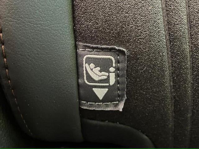 ハリアー Ｚ　新品タイヤ／ＪＢＬ／保証書／ディスプレイオーディオ＋ナビ１０インチ／デジタルインナーミラー／トヨタセーフティセンス／車線逸脱防止支援システム／シート　ハーフレザー／電動バックドア　衝突被害軽減システム（17枚目）