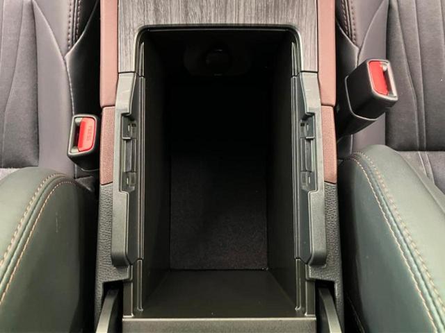 ハリアー Ｚ　新品タイヤ／ＪＢＬ／保証書／ディスプレイオーディオ＋ナビ１０インチ／デジタルインナーミラー／トヨタセーフティセンス／車線逸脱防止支援システム／シート　ハーフレザー／電動バックドア　衝突被害軽減システム（19枚目）