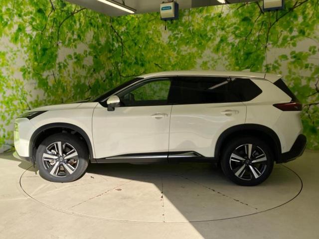 エクストレイル ４ＷＤ　Ｇ　ｅ－４ＯＲＣＥ　保証書／純正　１２．３インチ　メモリーナビ／インテリジェントルームミラー／エマージェンシーブレーキ／シートヒーター　前席／アラウンドビューモニター／車線逸脱防止支援システム／シート　撥水加工　４ＷＤ（2枚目）