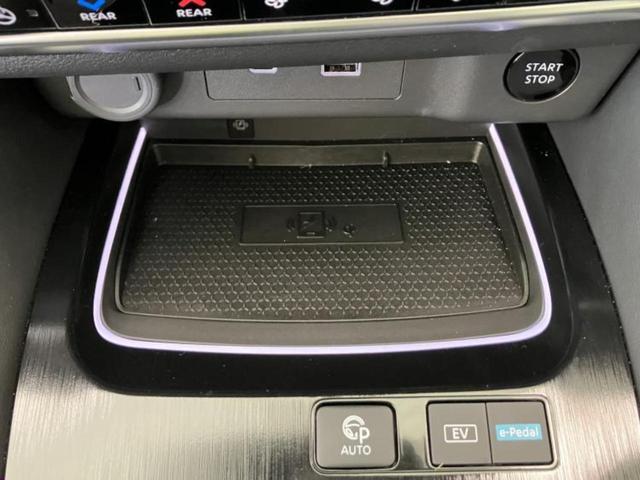 エクストレイル ４ＷＤ　Ｇ　ｅ－４ＯＲＣＥ　保証書／純正　１２．３インチ　メモリーナビ／インテリジェントルームミラー／エマージェンシーブレーキ／シートヒーター　前席／アラウンドビューモニター／車線逸脱防止支援システム／シート　撥水加工　４ＷＤ（14枚目）