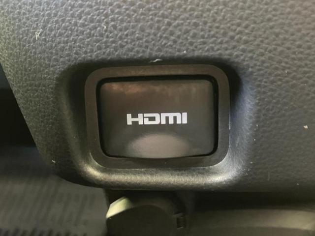 ヴォクシー ハイブリッドＳ－Ｚ　新品タイヤ／保証書／ディスプレイオーディオ＋ナビ１０インチ／デジタルインナーミラー／トヨタセーフティセンス／両側電動スライドドア／シートヒーター／パノラミックビューモニター　衝突被害軽減システム（14枚目）