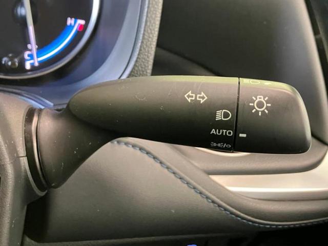 ヴォクシー ハイブリッドＳ－Ｚ　新品タイヤ／保証書／ディスプレイオーディオ＋ナビ１０インチ／デジタルインナーミラー／トヨタセーフティセンス／両側電動スライドドア／シートヒーター／パノラミックビューモニター　衝突被害軽減システム（26枚目）