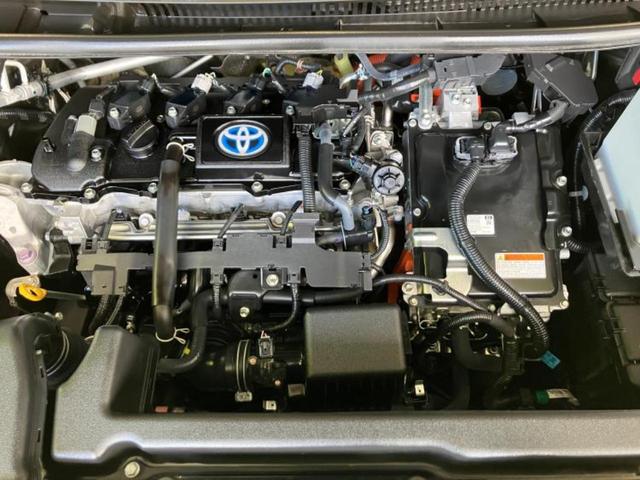 ヴォクシー ハイブリッドＳ－Ｚ　新品タイヤ／保証書／ディスプレイオーディオ＋ナビ１０インチ／デジタルインナーミラー／トヨタセーフティセンス／両側電動スライドドア／シートヒーター／パノラミックビューモニター　衝突被害軽減システム（39枚目）