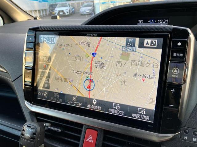 エスクァイア ハイブリッドＧｉブラックテーラード　新品タイヤ／社外　１１インチ　ＳＤナビ／フリップダウンモニター　社外　１２．８インチ／衝突安全装置／両側電動スライドドア／シートヒーター／車線逸脱防止支援システム／シート　合皮　衝突被害軽減システム（9枚目）