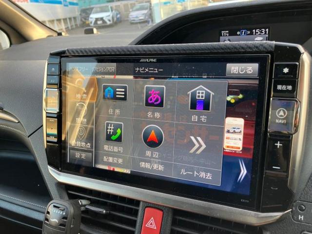 エスクァイア ハイブリッドＧｉブラックテーラード　新品タイヤ／社外　１１インチ　ＳＤナビ／フリップダウンモニター　社外　１２．８インチ／衝突安全装置／両側電動スライドドア／シートヒーター／車線逸脱防止支援システム／シート　合皮　衝突被害軽減システム（10枚目）