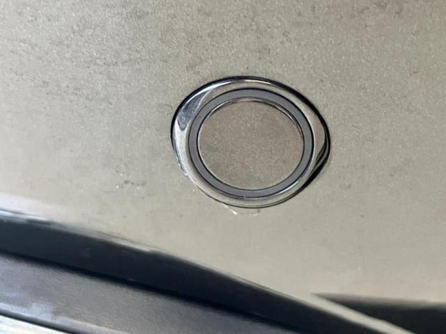 ハリアー Ｚレザーパッケージ　新品タイヤ／サンルーフ／純正エアロ／ＪＢＬ／保証書／純正　１１．６インチ　ＳＤナビ／デジタルインナーミラー／衝突安全装置／シートヒーター／パノラミックビューモニター／車線逸脱防止支援システム　ドラレコ（16枚目）