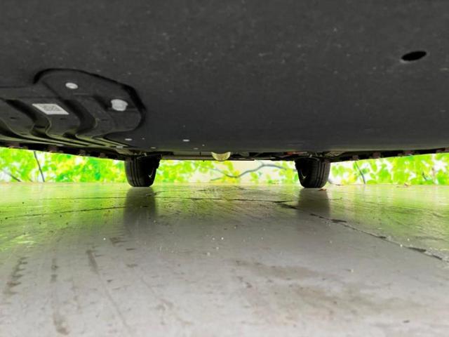 ソリオ ハイブリッドＳＺ　新品タイヤ／保証書／純正　９インチ　メモリーナビ／セーフティサポート（スズキ）／両側電動スライドドア／シートヒーター　前席／全方位モニター／車線逸脱防止支援システム／ヘッドランプ　ＬＥＤ　全周囲カメラ（36枚目）