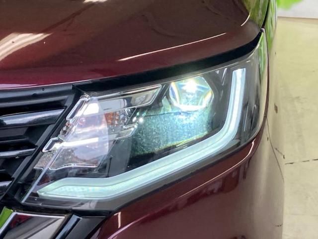 ソリオ ハイブリッドＳＺ　新品タイヤ／保証書／純正　９インチ　メモリーナビ／セーフティサポート（スズキ）／両側電動スライドドア／シートヒーター　前席／全方位モニター／車線逸脱防止支援システム／ヘッドランプ　ＬＥＤ　全周囲カメラ（44枚目）