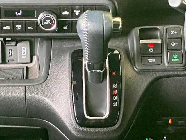 Ｎ－ＢＯＸカスタム Ｌ・ターボスタイルプラスブラック　新品タイヤ／保証書／純正　９インチ　ＳＤナビ／衝突安全装置／両側電動スライドドア／シートヒーター／車線逸脱防止支援システム／シート　ハーフレザー／ドライブレコーダー　純正／ヘッドランプ　ＬＥＤ　禁煙車（30枚目）