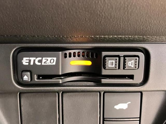 ＺＲ－Ｖ ｅＨＥＶ　Ｚ　保証書／純正　９インチ　ＳＤナビ／ホンダセンシング／シートヒーター／全方位モニター／車線逸脱防止支援システム／シート　合皮／電動バックドア／ヘッドランプ　ＬＥＤ／Ｂｌｕｅｔｏｏｔｈ接続／ＥＴＣ（11枚目）