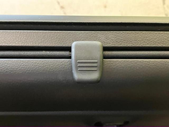 スペーシアギア ハイブリッドＸＺ　新品タイヤ／保証書／純正　８インチ　ＳＤナビ／セーフティサポート（スズキ）／両側電動スライドドア／シートヒーター／車線逸脱防止支援システム／ヘッドランプ　ＬＥＤ／Ｂｌｕｅｔｏｏｔｈ接続／ＥＴＣ（14枚目）