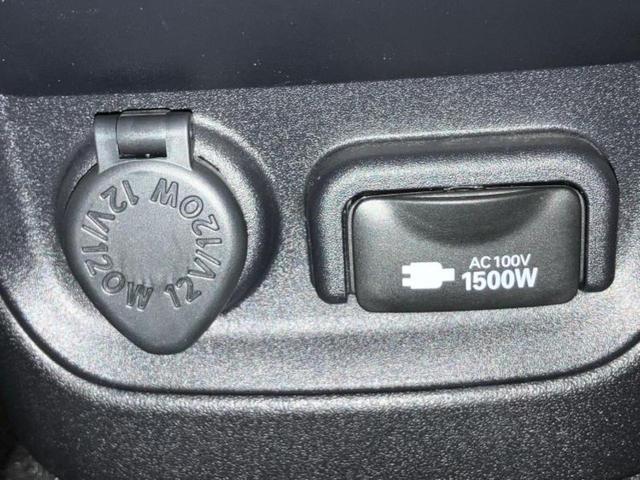 シエンタ ハイブリッドＺ　保証書／ディスプレイオーディオ＋ナビ１０インチ／トヨタセーフティセンス／両側電動スライドドア／シートヒーター　前席／パノラミックビューモニター／車線逸脱防止支援システム　衝突被害軽減システム　ドラレコ（13枚目）