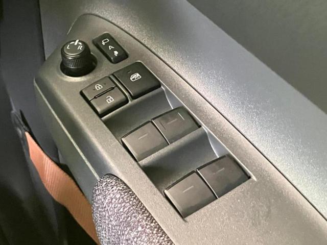 シエンタ ハイブリッドＺ　保証書／ディスプレイオーディオ＋ナビ１０インチ／トヨタセーフティセンス／両側電動スライドドア／シートヒーター　前席／パノラミックビューモニター／車線逸脱防止支援システム　衝突被害軽減システム　ドラレコ（18枚目）