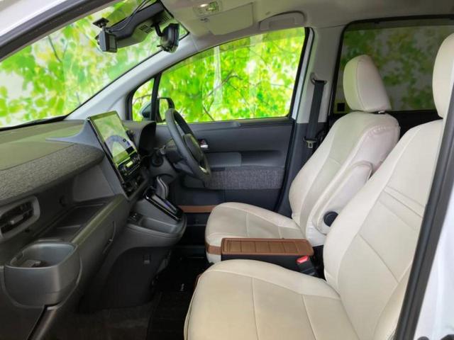 シエンタ ハイブリッドＺ　保証書／ディスプレイオーディオ＋ナビ１０インチ／トヨタセーフティセンス／両側電動スライドドア／シートヒーター　前席／パノラミックビューモニター／車線逸脱防止支援システム　衝突被害軽減システム　ドラレコ（32枚目）