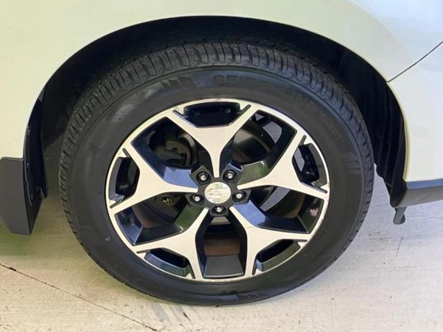 フォレスター ４ＷＤ２．０ｉ－Ｓアイサイト　社外　ＳＤナビ／アイサイト／シートヒーター／車線逸脱防止支援システム／電動バックドア／Ｂｌｕｅｔｏｏｔｈ接続／ＥＴＣ／ＥＢＤ付ＡＢＳ／横滑り防止装置／クルーズコントロール／バックモニター／フルセグＴＶ（42枚目）