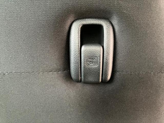 Ｎ－ＢＯＸカスタム ヒョウジュン　保証書／衝突安全装置／電動スライドドア／シートヒーター　前席／車線逸脱防止支援システム／ＵＳＢジャック／ＥＢＤ付ＡＢＳ／横滑り防止装置／アイドリングストップ／ホンダセンシング／禁煙車　レーンアシスト（13枚目）