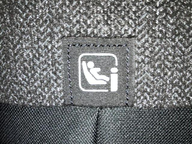 Ｎ－ＢＯＸカスタム ヒョウジュン　保証書／衝突安全装置／電動スライドドア／シートヒーター　前席／車線逸脱防止支援システム／ＵＳＢジャック／ＥＢＤ付ＡＢＳ／横滑り防止装置／アイドリングストップ／ホンダセンシング／禁煙車　レーンアシスト（18枚目）