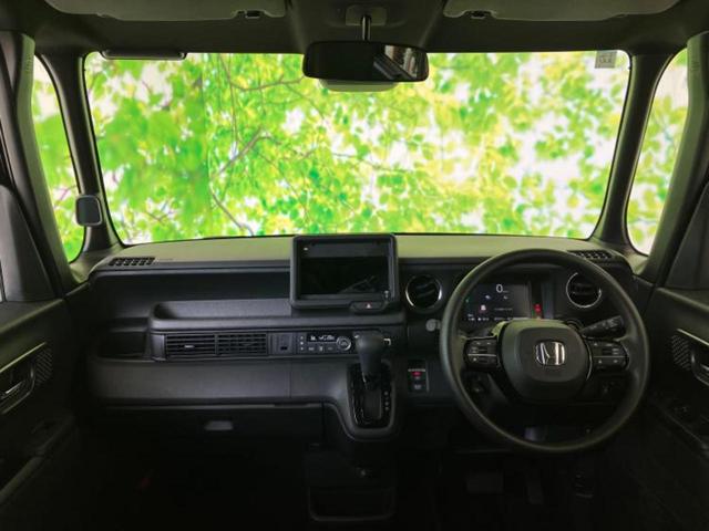 Ｎ－ＢＯＸカスタム ヒョウジュン　保証書／ホンダセンシング／電動スライドドア／車線逸脱防止支援システム／ヘッドランプ　ＬＥＤ／ＥＢＤ付ＡＢＳ／横滑り防止装置／禁煙車／エアバッグ　運転席／エアバッグ　助手席　衝突被害軽減システム（4枚目）