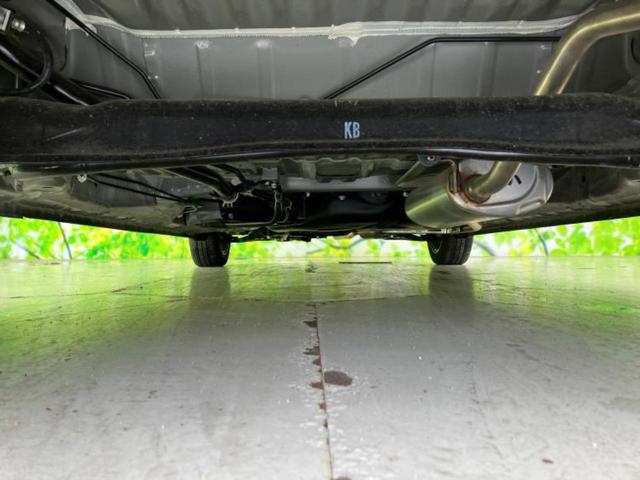 Ｎ－ＢＯＸカスタム ヒョウジュン　保証書／ホンダセンシング／電動スライドドア／シートヒーター　前席／車線逸脱防止支援システム／ヘッドランプ　ＬＥＤ／ＥＢＤ付ＡＢＳ／アイドリングストップ／禁煙車／エアバッグ　運転席　衝突被害軽減システム（33枚目）